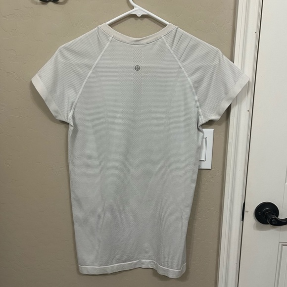 LULULEMON swiftly 2.0 - Picture 4 of 4